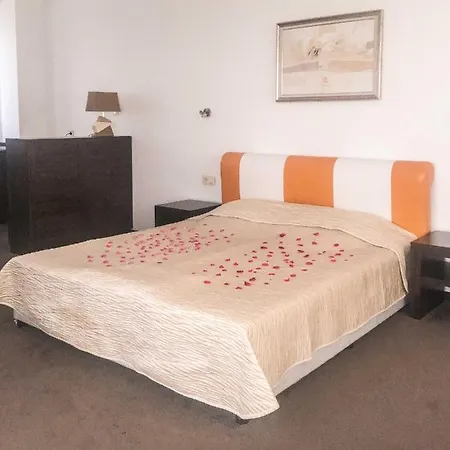 Eclectic With Breathtaking Views Of Rhodopes * Bryastovo (Haskovo)