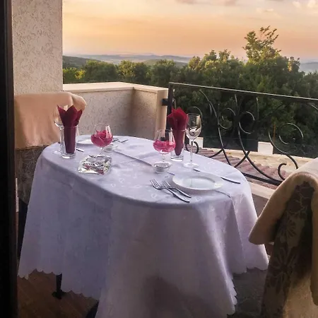 Eclectic With Breathtaking Views Of Rhodopes * Bryastovo (Haskovo)