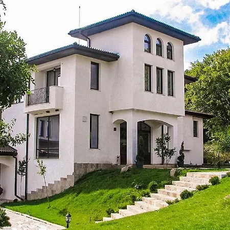 Eclectic With Breathtaking Views Of Rhodopes 公寓 Bryastovo (Haskovo)